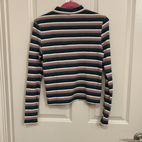 American Eagle Thermal Mock Neck Top - Picture 4 of 7